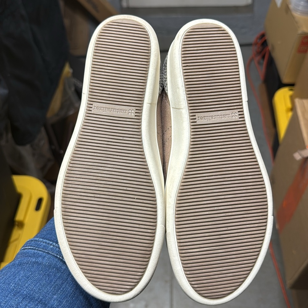 Neutralizer sneaker - Picture 8 of 10